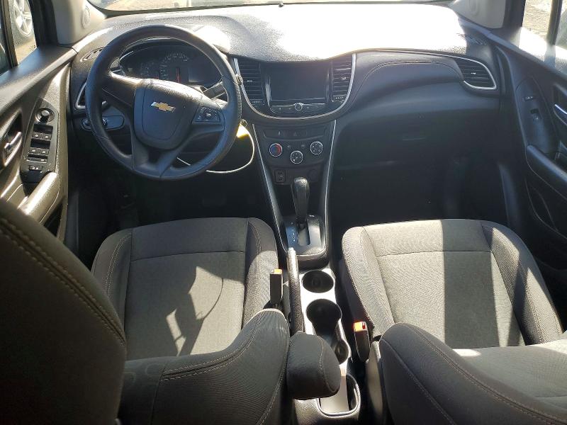 Photo 8 from auction – 2018 CHEVROLET TRAX with VIN 3GNCJNSB9JL153820