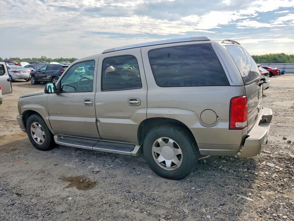 Photo 2 from auction – 2002 CADILLAC ESCALADE with VIN 1GYEK63N82R114900