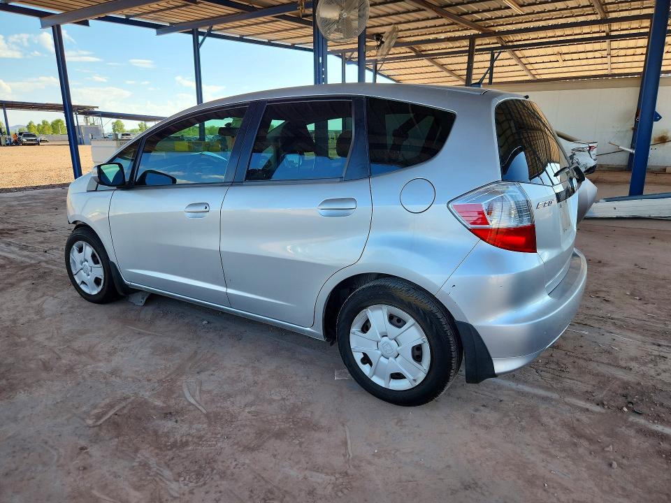 Photo 2 from auction – 2012 HONDA FIT with VIN JHMGE8H37CC000110