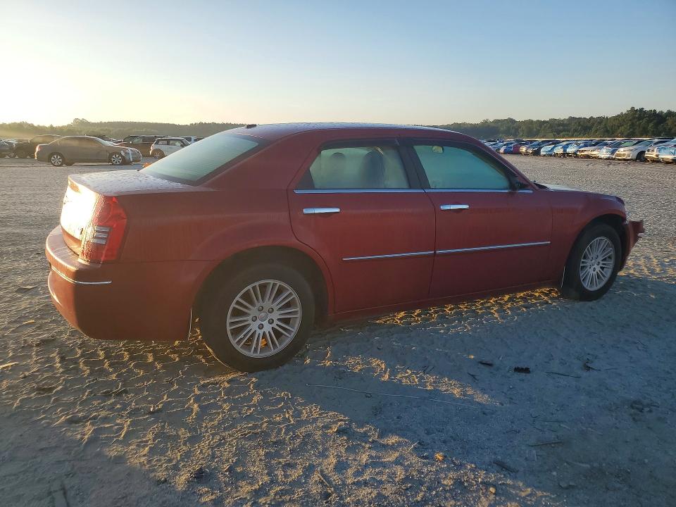 Zdjęcie 3 z aukcji – 2010 CHRYSLER 300 z VIN 2C3CA1CVXAH255778