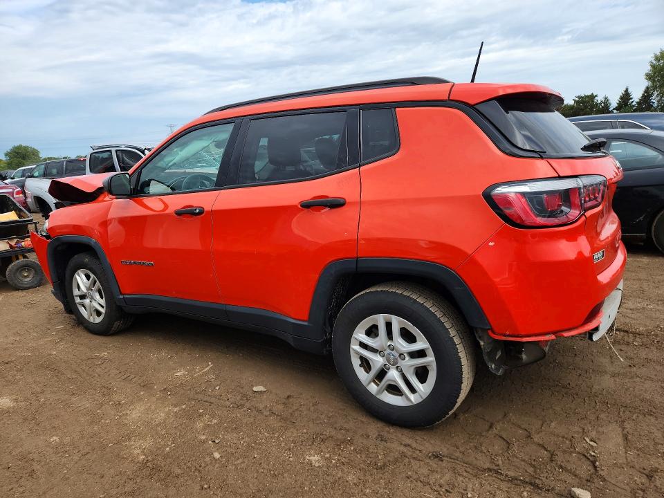 Фото 2 с аукциона – 2018 JEEP COMPASS с VIN 3C4NJCAB4JT133675