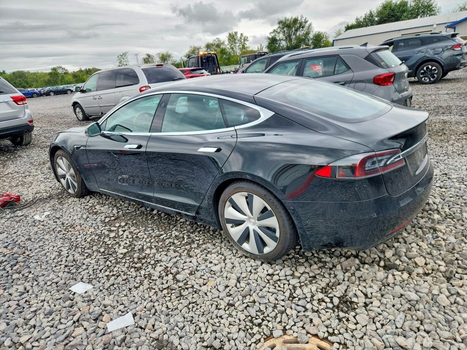 Photo 2 from auction – 2021 TESLA MODEL S with VIN 5YJSA1E25MF423668