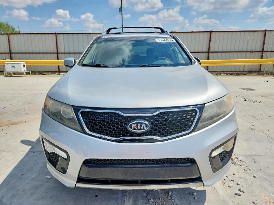 Zdjęcie 5 z aukcji – 2011 KIA SORENTO z VIN 5XYKW4A24BG122646