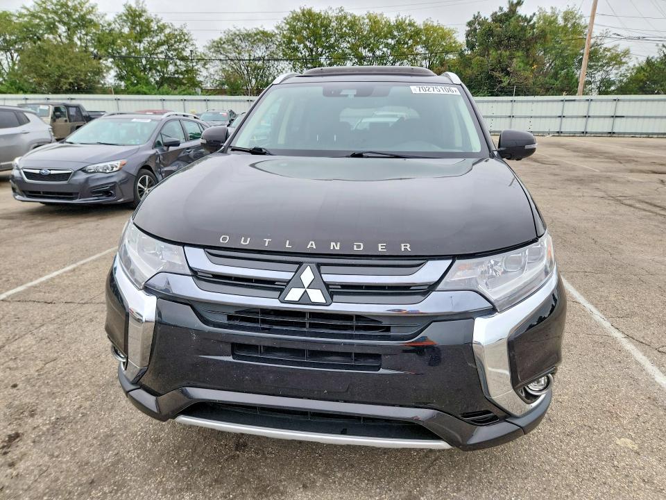 Photo 5 from auction – 2018 MITSUBISHI OUTLANDER with VIN JA4J24A56JZ028845