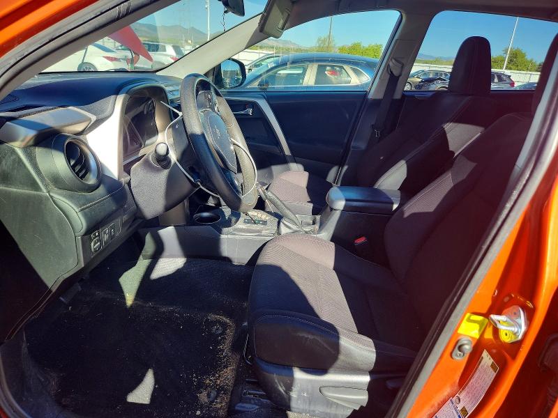 Photo 7 from auction – 2015 TOYOTA RAV4 with VIN JTMRFREV2FD130135