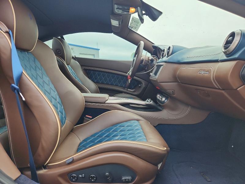 Zdjęcie 10 z aukcji – 2013 FERRARI CALIFORNIA z VIN ZFF65TJA1D0190645