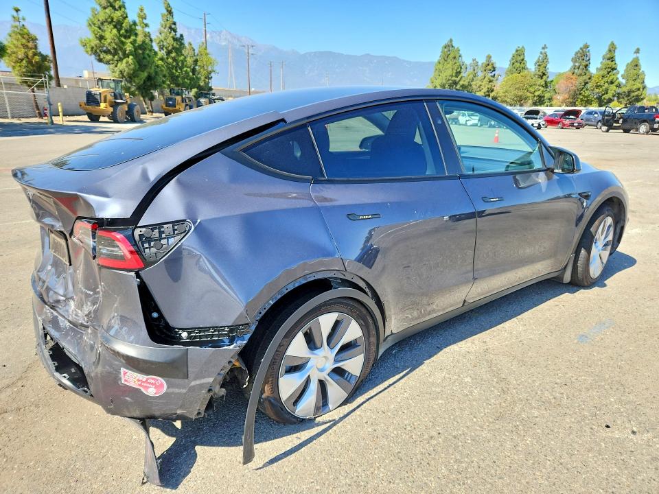 صورة رقم 3 من المزاد - 2023 TESLA MODEL Y مع VIN 7SAYGDEE0PF924608