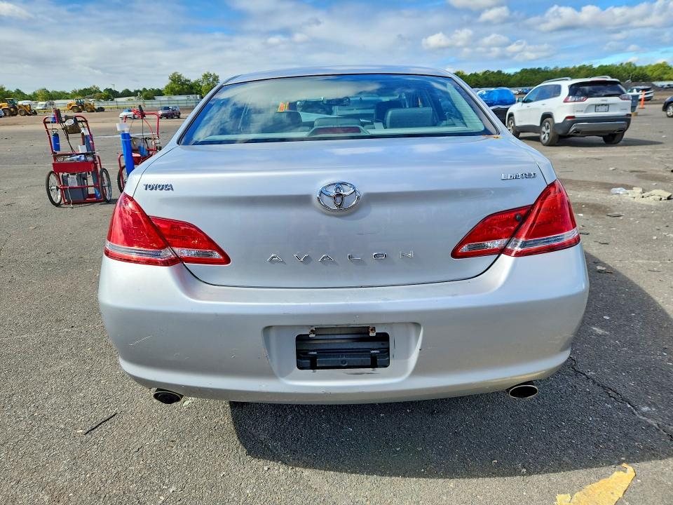 Photo 6 from auction – 2006 TOYOTA AVALON with VIN 4T1BK36B96U113259