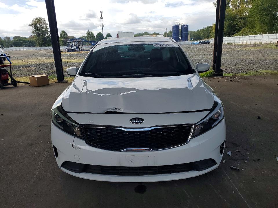 صورة رقم 5 من المزاد - 2017 KIA FORTE مع VIN 3KPFK4A76HE038214