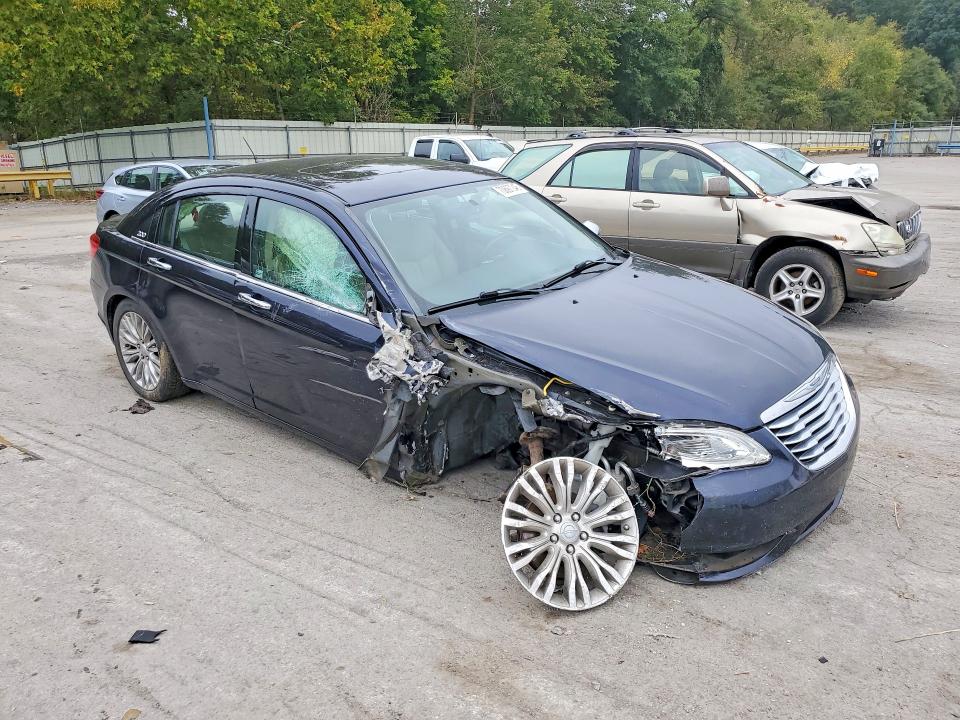 Фото 4 с аукциона – 2012 CHRYSLER 200 с VIN 1C3CCBCB8CN183480