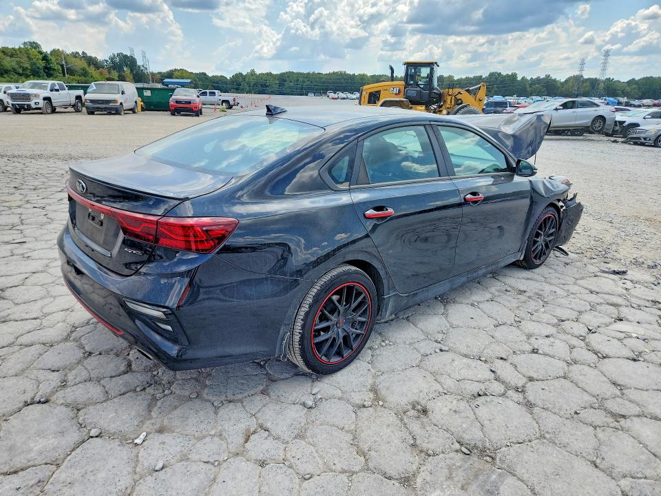 Photo 3 from auction – 2020 KIA FORTE with VIN 3KPF34AD1LE204084