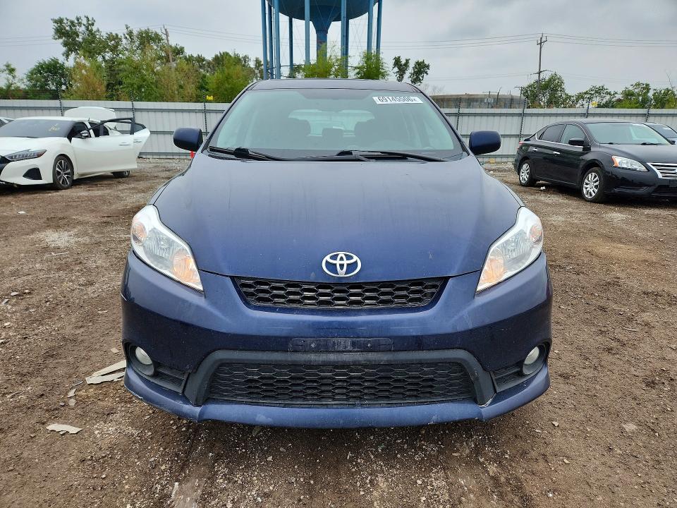 Photo 5 from auction – 2011 TOYOTA MATRIX with VIN 2T1KU4EE3BC675102