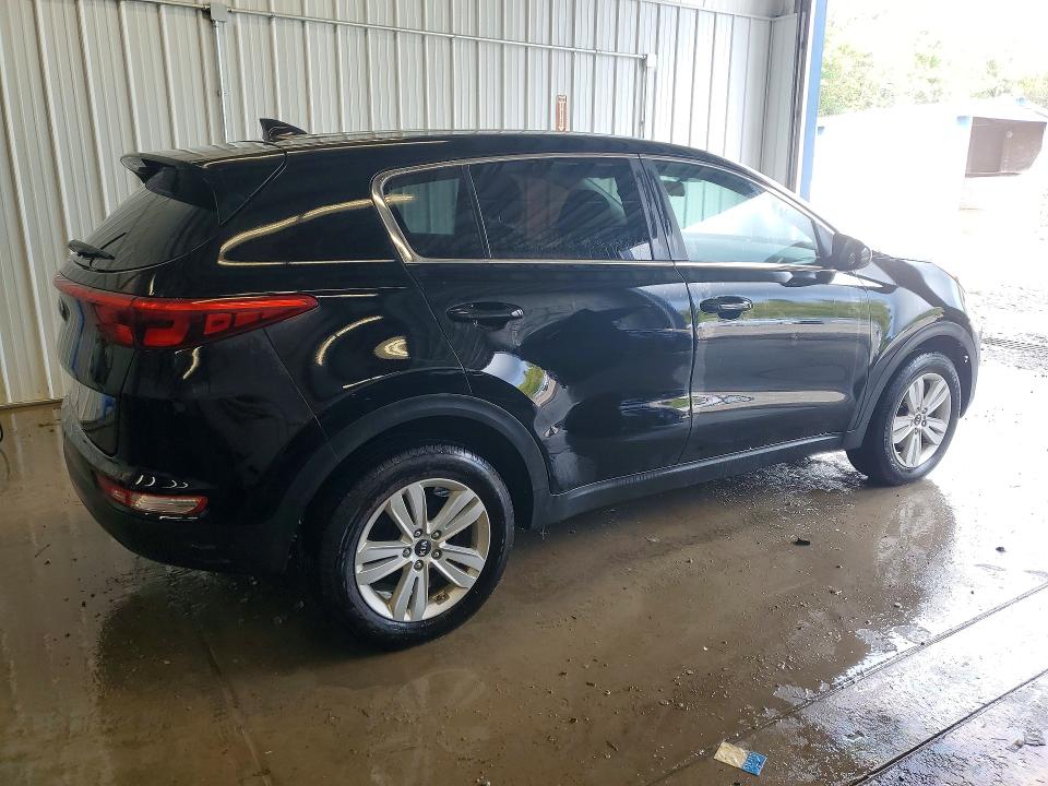 Photo 3 from auction – 2017 KIA SPORTAGE with VIN KNDPMCACXH7218009
