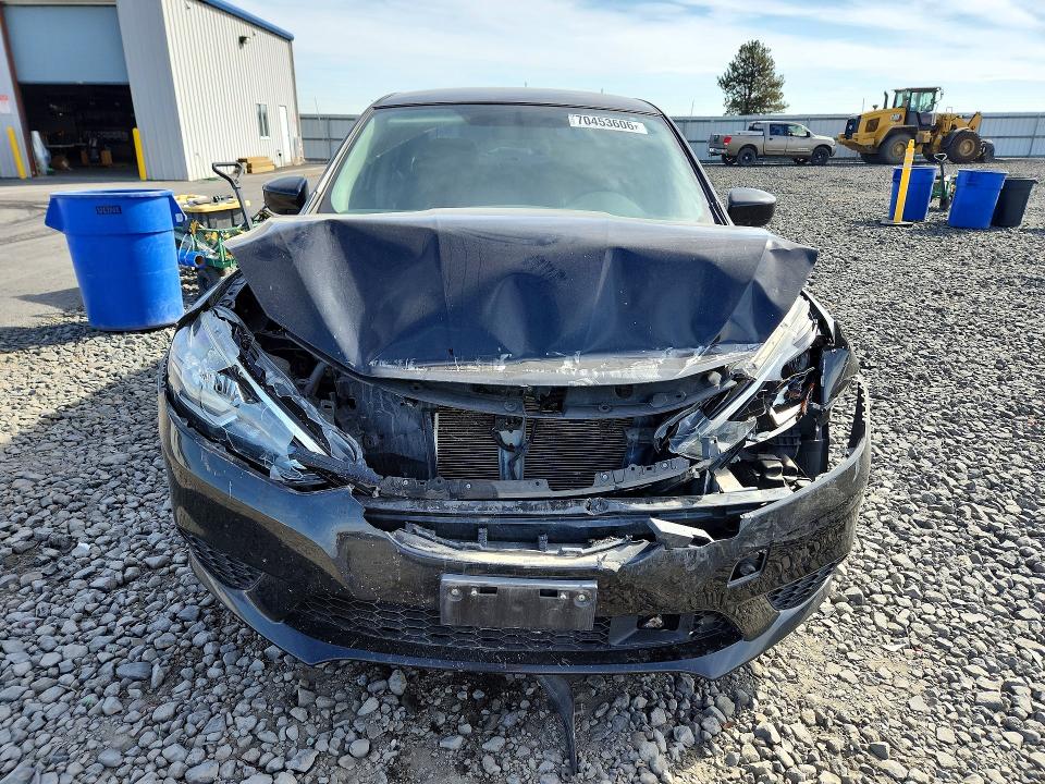 Photo 5 from auction – 2018 NISSAN SENTRA with VIN 3N1AB7AP1JY262218