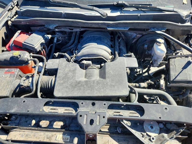 Photo 11 from auction – 2015 CHEVROLET SILVERADO with VIN 1GCRCREC0FZ152189