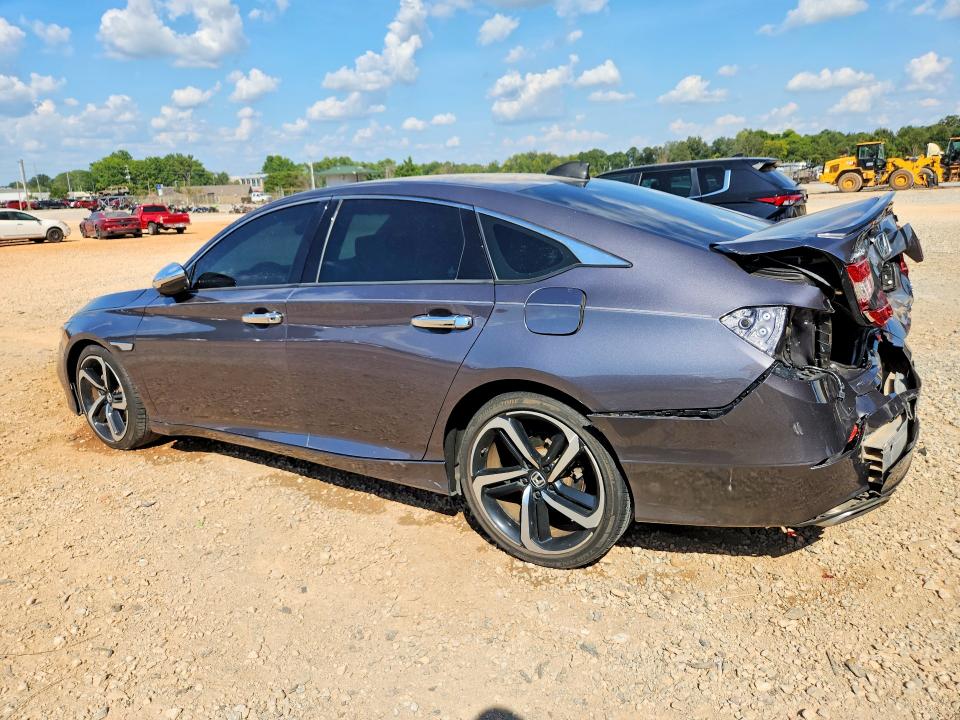 Снимка 2 от търг – 2020 HONDA ACCORD с VIN 1HGCV2F34LA031795