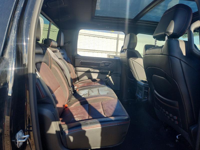 Снимка 10 от търг – 2025 RAM 1500 с VIN 1C6SRFLP4SN742683