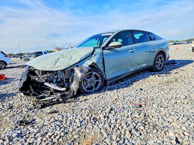 KIA K4 2025 z numerem VIN 3KPFT4DE4SE040476 - Zdjęcie z aukcji