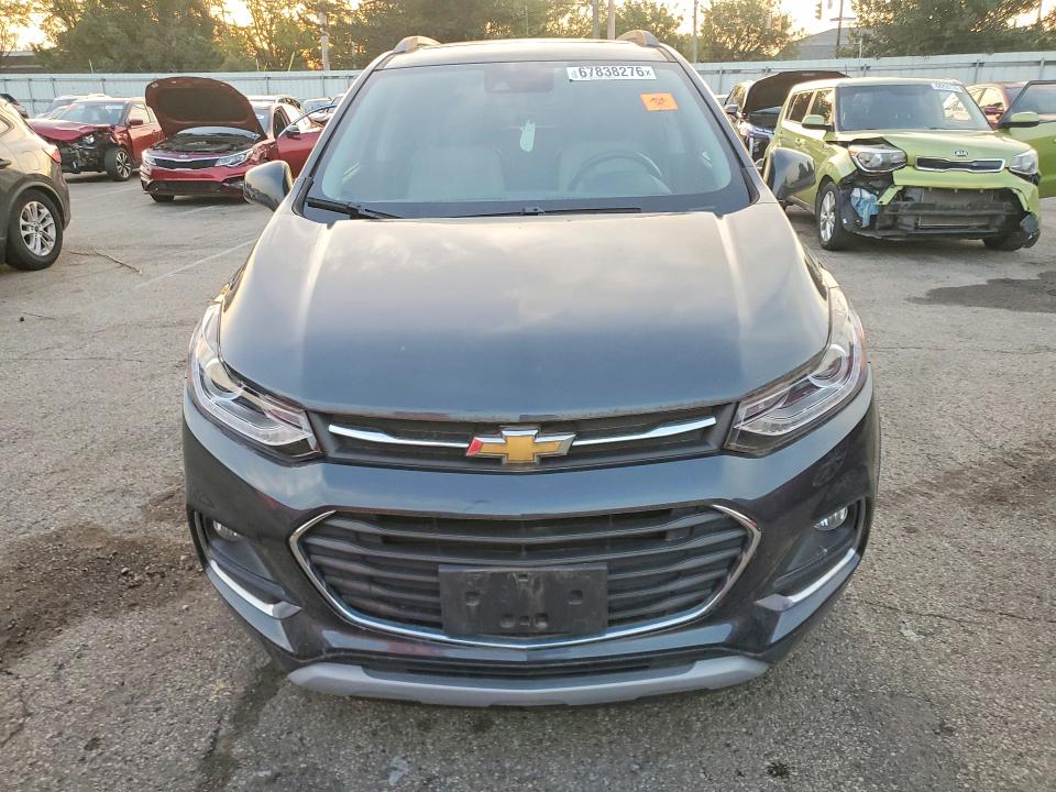 Photo 5 from auction – 2019 CHEVROLET TRAX with VIN 3GNCJMSB0KL160344