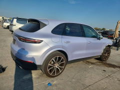 Фото 3 с аукциона – 2021 PORSCHE CAYENNE с VIN WP1AE2AY2MDA24254