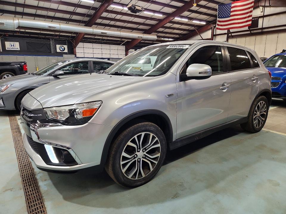 Снимка 1 от търг – 2018 MITSUBISHI OUTLANDER SPORT с VIN JA4AR3AW4JU021663