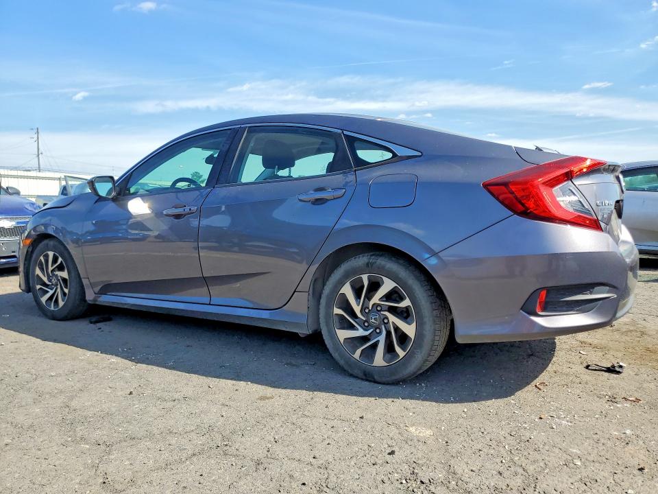 Photo 2 from auction – 2016 HONDA CIVIC with VIN 19XFC2F73GE249668
