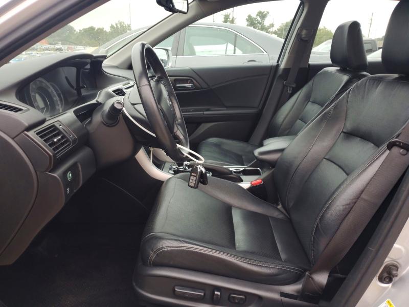Снимка 7 от търг – 2015 HONDA ACCORD с VIN 1HGCR3F86FA015947