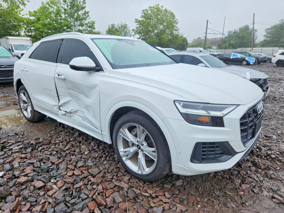 Фото 4 с аукциона – 2022 AUDI Q8 с VIN WA1BVBF11ND021262