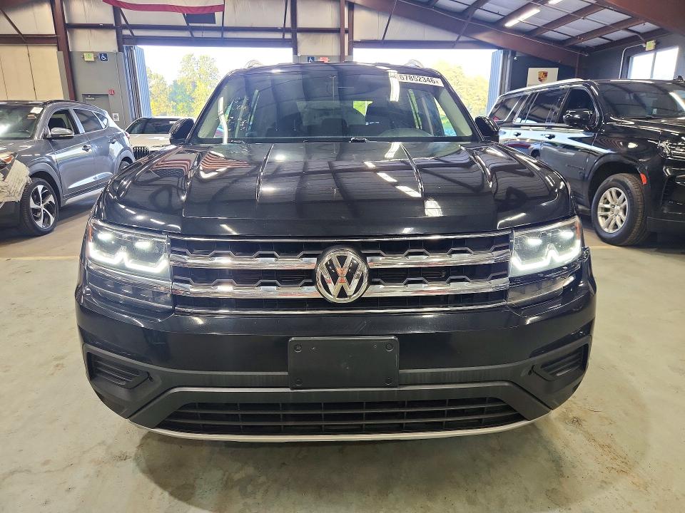 Photo 5 from auction – 2018 VOLKSWAGEN ATLAS with VIN 1V2GR2CA1JC518248