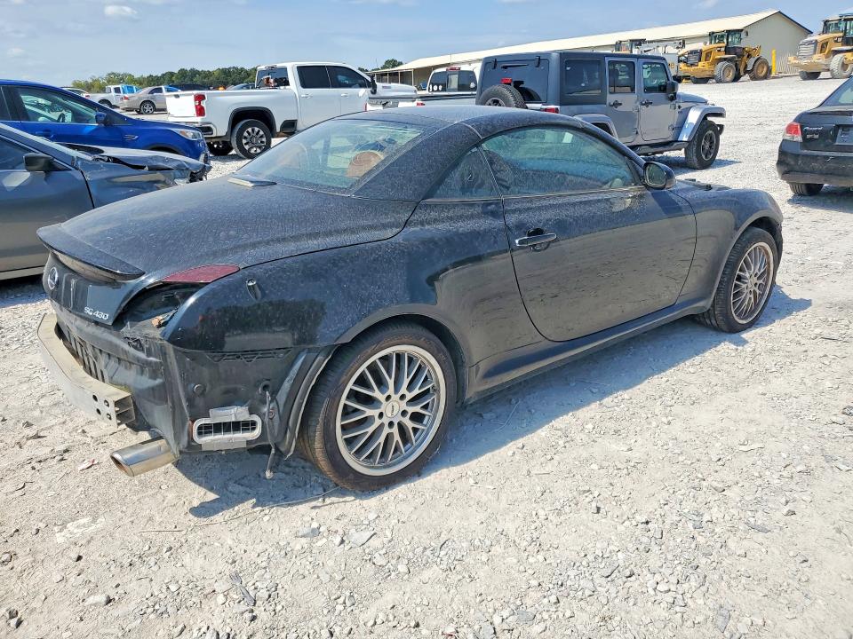 Photo 3 from auction – 2003 LEXUS SC with VIN JTHFN48Y630037683