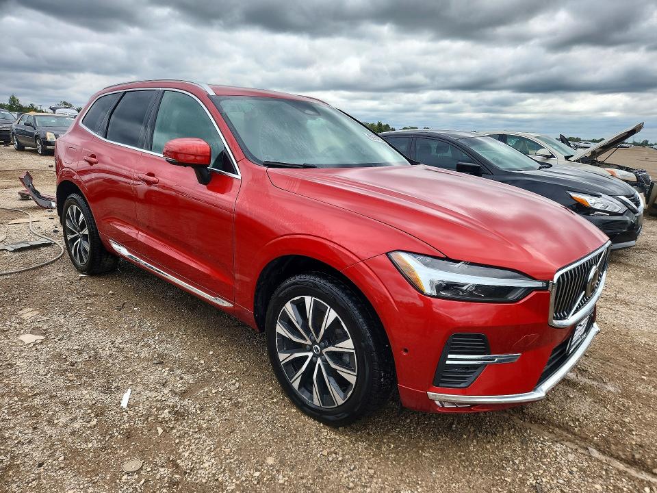 Снимка 4 от търг – 2023 VOLVO XC60 с VIN YV4L12RE2P1256890