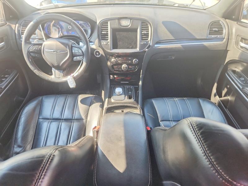 Photo 8 from auction – 2019 CHRYSLER 300 with VIN 2C3CCAGG3KH610815
