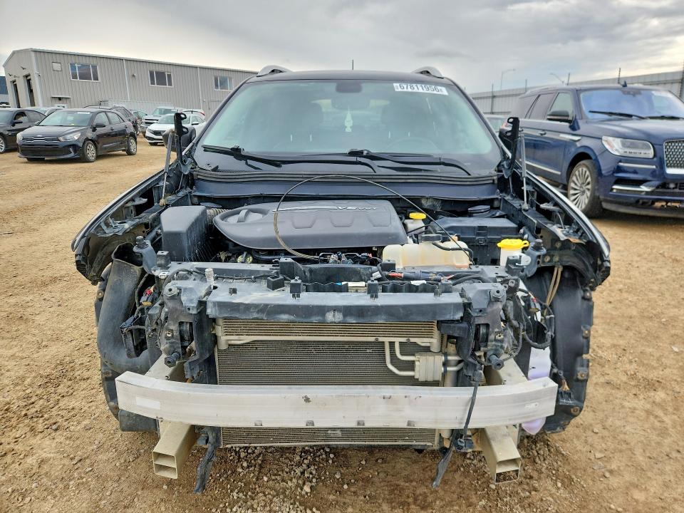 Photo 5 from auction – 2019 JEEP CHEROKEE with VIN 1C4PJMDXXKD278992