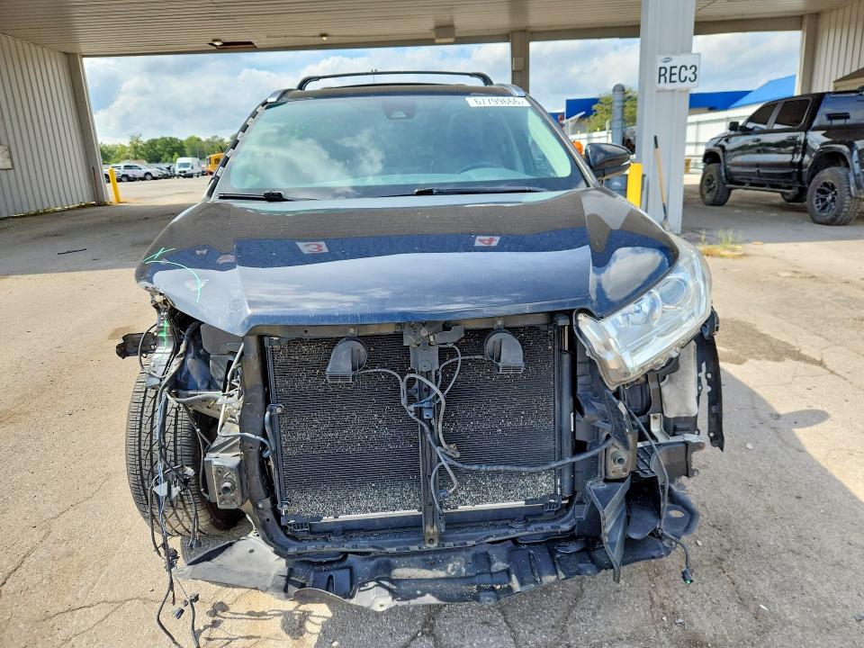 Photo 5 from auction – 2018 TOYOTA HIGHLANDER with VIN 5TDJZRFHXJS524802
