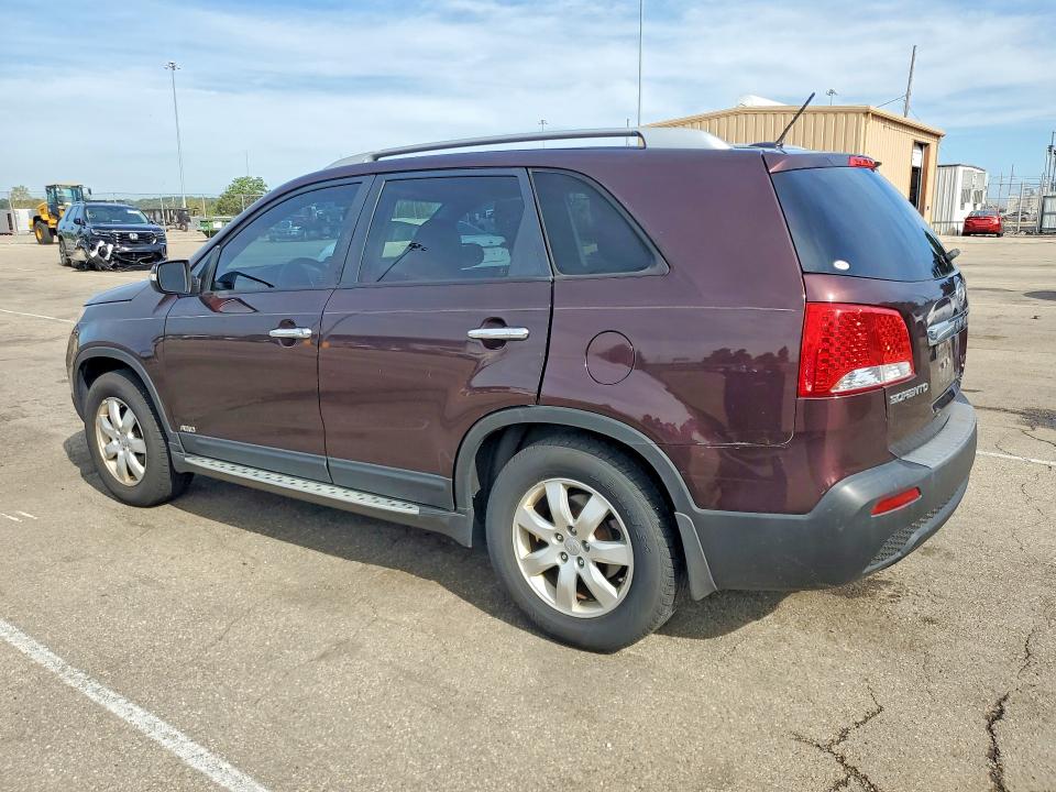 Photo 2 from auction – 2012 KIA SORENTO with VIN 5XYKTDA22CG250734