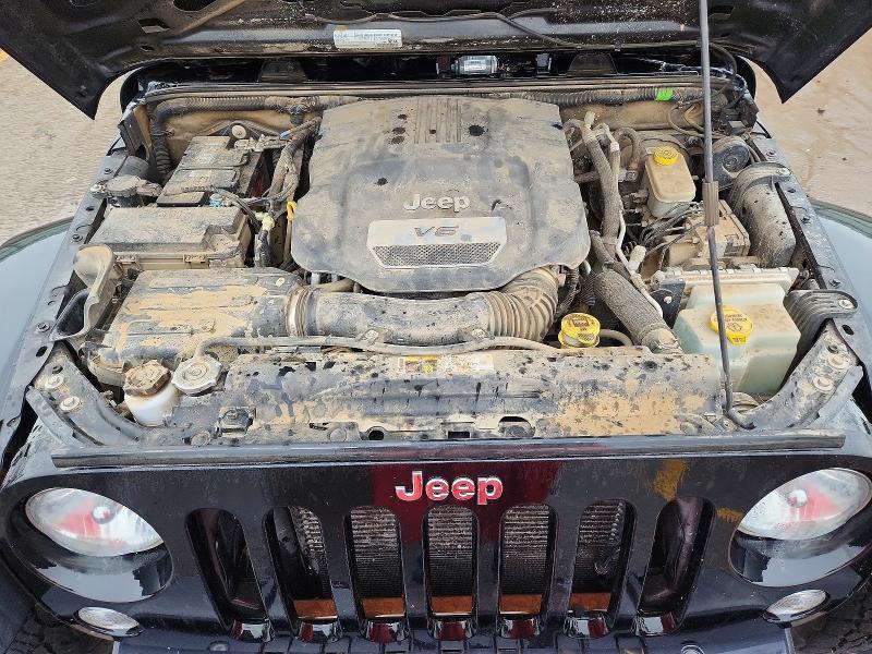 Снимка 12 от търг – 2016 JEEP WRANGLER UNLIMITED с VIN 1C4BJWDG3GL320812