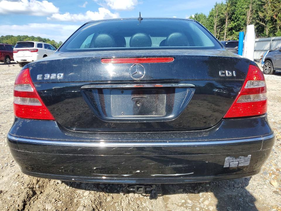 Zdjęcie 6 z aukcji – 2005 MERCEDES-BENZ E z VIN WDBUF26J95A612984