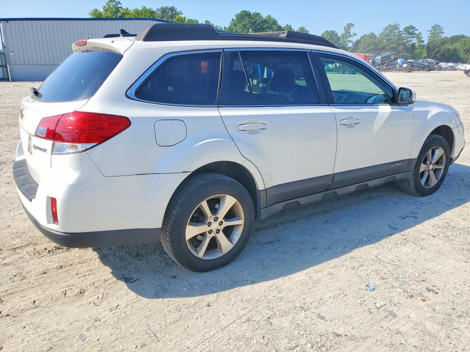 Photo 3 from auction – 2014 SUBARU OUTBACK with VIN 4S4BRCKC4E3321449