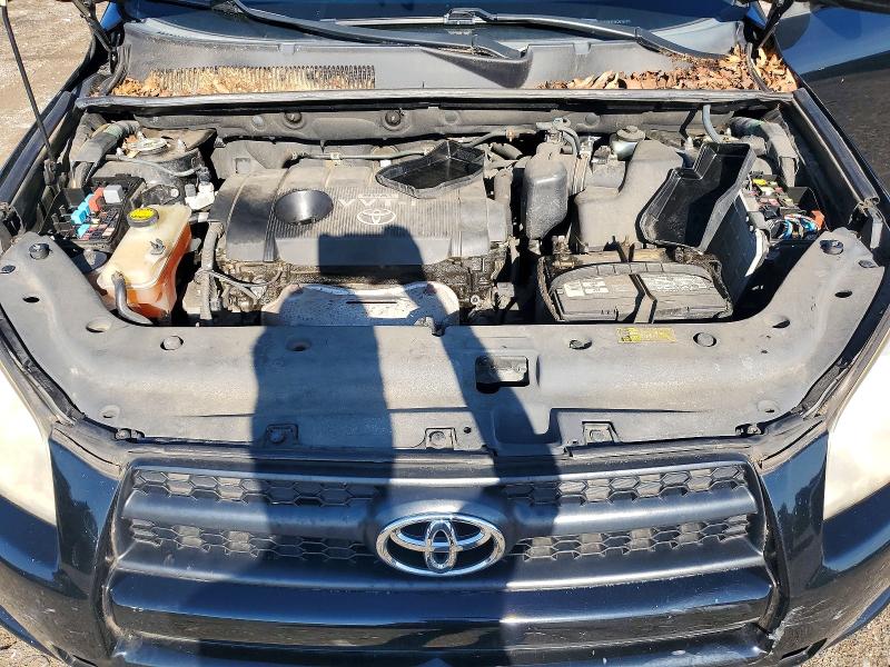 Photo 12 from auction – 2011 TOYOTA RAV4 with VIN 2T3BF4DV6BW100851