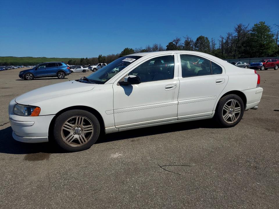 VOLVO S60 2007 with VIN YV1RS592472616554 - Photo from auction