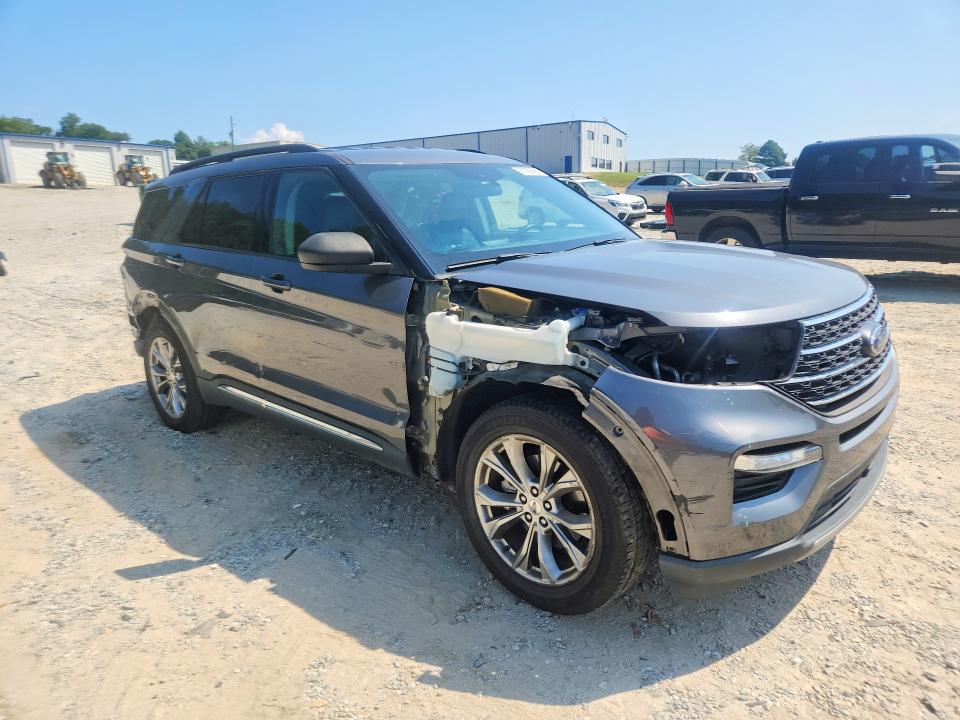 Снимка 4 от търг – 2022 FORD EXPLORER с VIN 1FMSK7DH6NGC47514