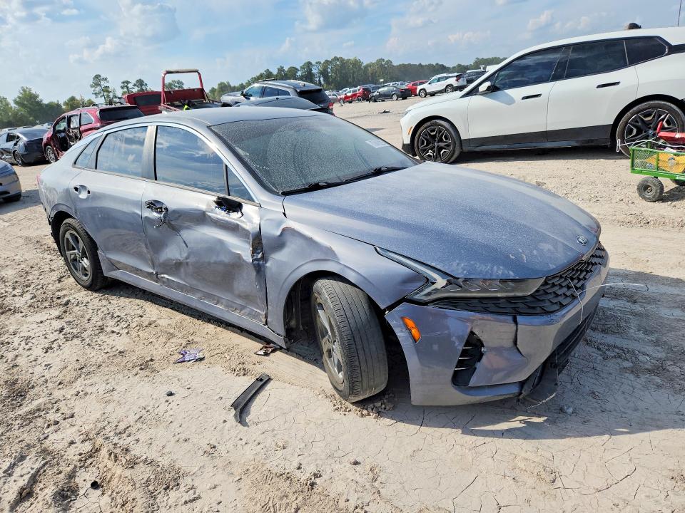 Снимка 4 от търг – 2021 KIA K5 с VIN 5XXG14J21MG019907