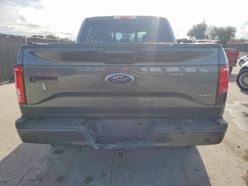 Zdjęcie 6 z aukcji – 2016 FORD F150 z VIN 1FTEW1EF8GFC75789