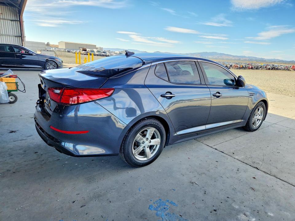 Photo 3 from auction – 2015 KIA OPTIMA with VIN KNAGM4A70F5645262
