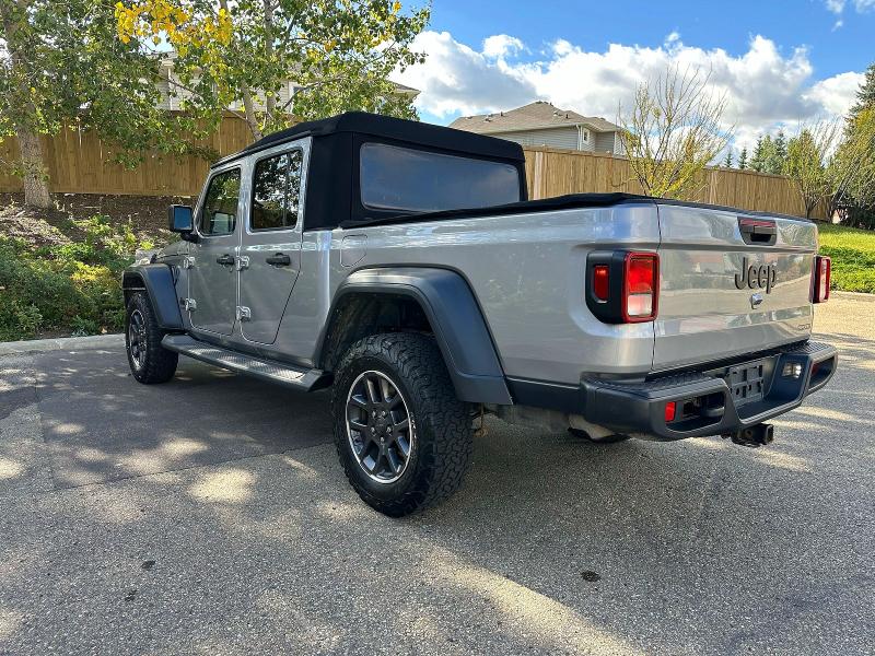Photo 3 from auction – 2020 JEEP GLADIATOR with VIN 1C6HJTAG1LL127153