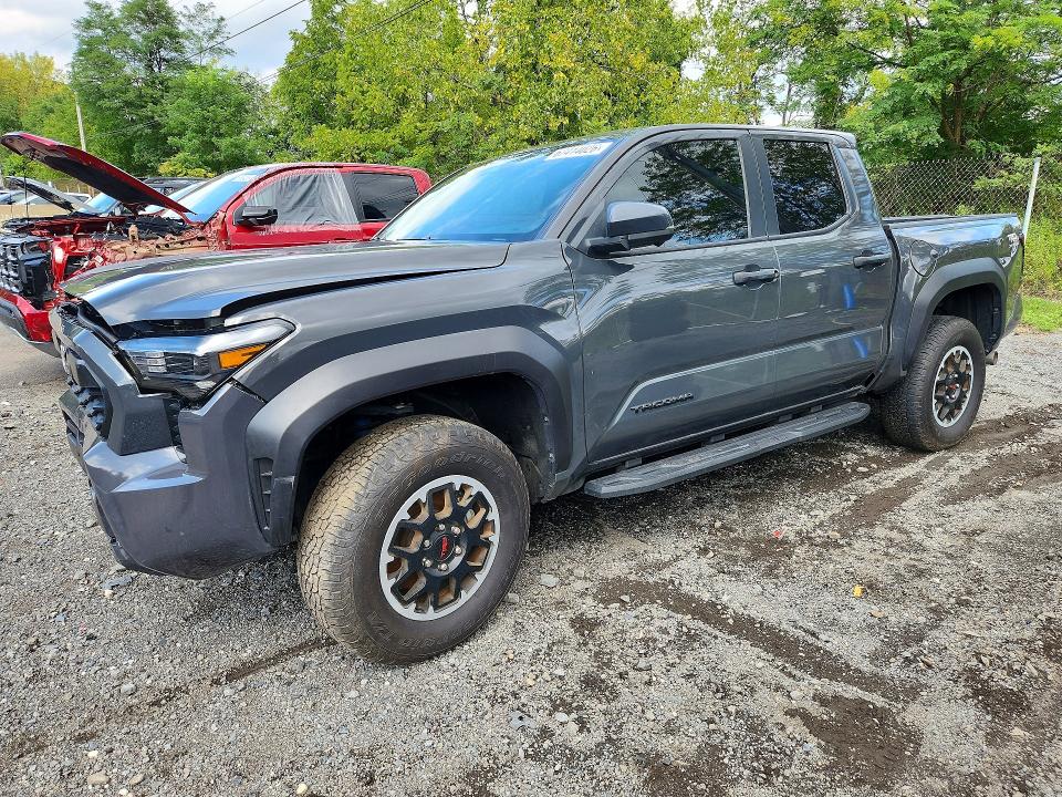Photo 1 from auction – 2025 TOYOTA TACOMA with VIN 3TMLB5JN6SM107407