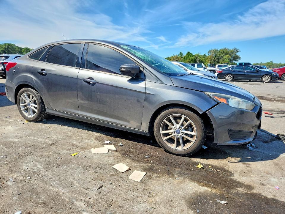 صورة رقم 4 من المزاد - 2017 FORD FOCUS مع VIN 1FADP3F24HL252051