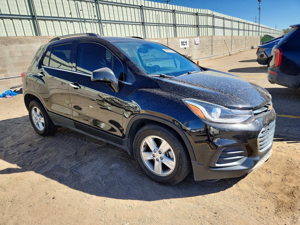 Photo 4 from auction – 2019 CHEVROLET TRAX with VIN KL7CJLSBXKB881997