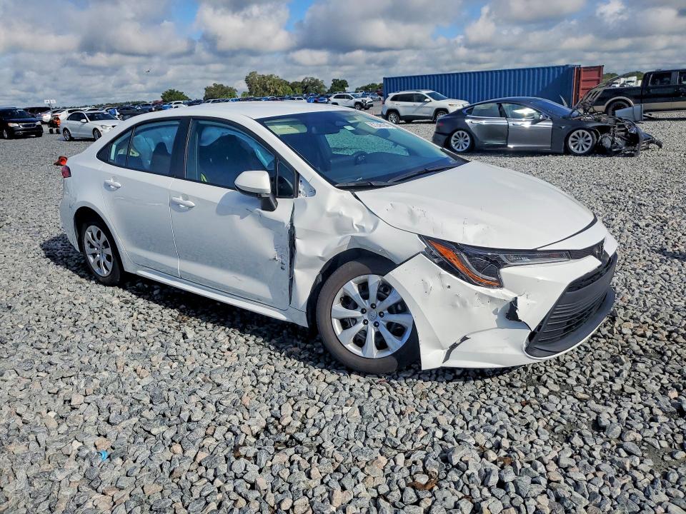 Photo 4 from auction – 2026 TOYOTA COROLLA with VIN 5YFB4MDE8TP456400