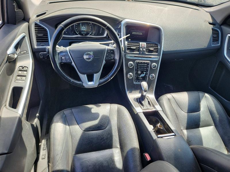 Photo 8 from auction – 2015 VOLVO XC60 with VIN YV4902RK8F2760422